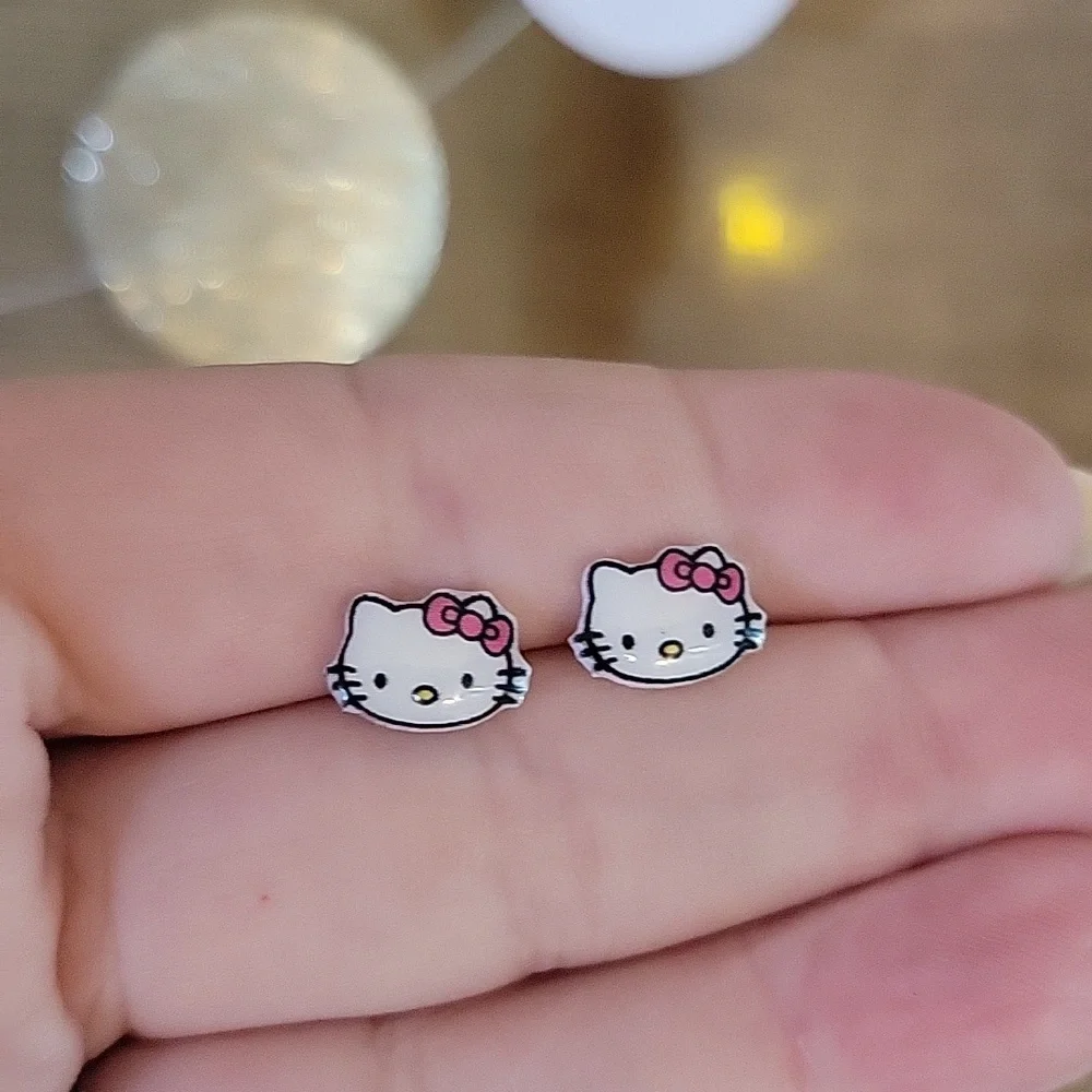 HELLO KITTY METAL-FREE EARRINGS